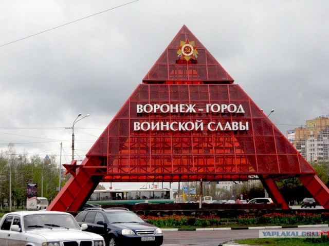 У гроба Папы Иоанна Павла II