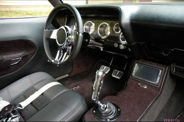 Большой приз: Foose Challenger