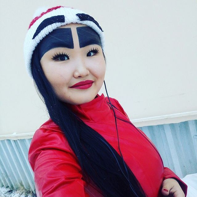 Мода на БРОВИ