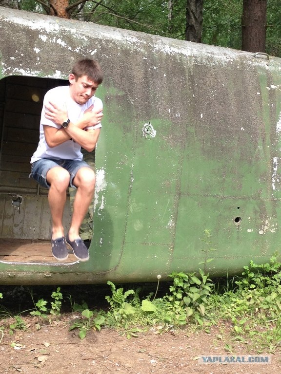 Первый прыжок с парашютом. Перехлест.