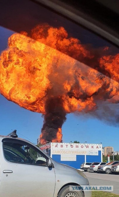 Взрыв заправки на Гусинке в Новосибирске