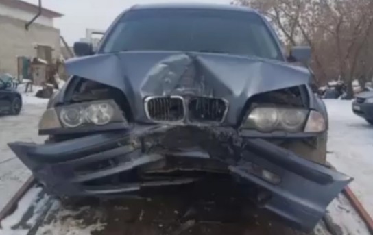 Сегодня в Костанае водитель BMW снял неплохое кино с собственным участием