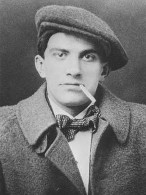 Арнольд Шварценеггер и другие знаменитости, которые служили в армии. И имеются фото их в форме