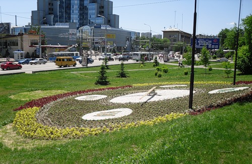 Часы в наших городах