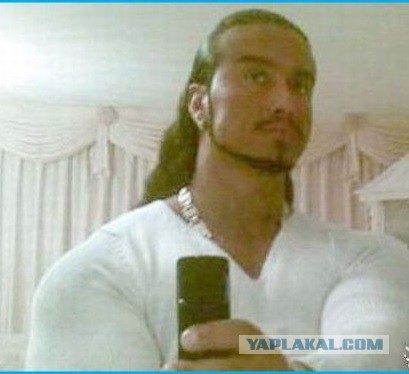 Парень к успеху идет, не ну а че?