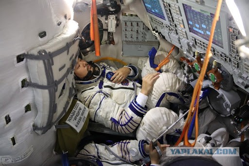 Маск сказал «Поехали». Чем грозит нашей космонавтике запуск Crew Dragon?