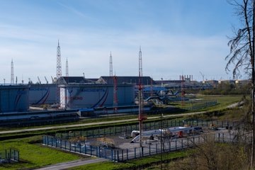 Россия с нуля строит порт, который превзойдет Дубай и Амстердам
