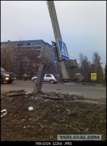 Как в Барнауле автобусы на красный ездить отучают
