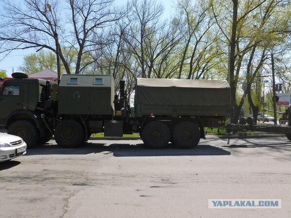 На окраине Славянска началась перестрелка
