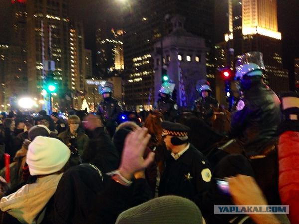 В Фергюсоне начались столкновения с полицией