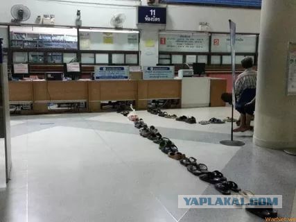 Занимальщики в очередях или "я за вами буду"