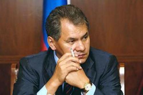 В Госдуму внесен законопроект о запрете курения у подъездов