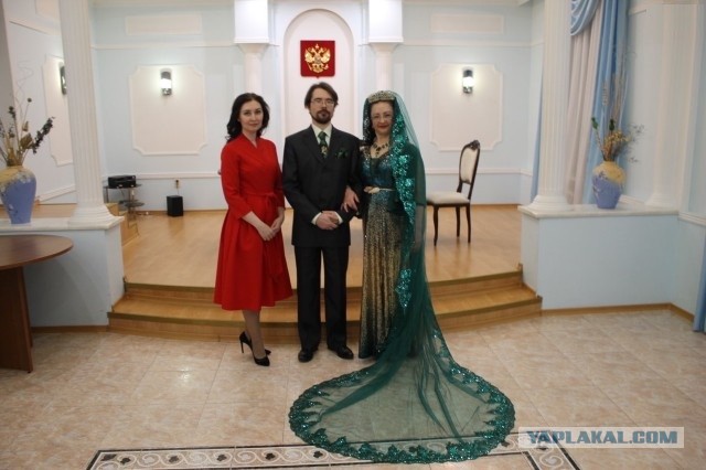 Свадьбы бывают разные...
