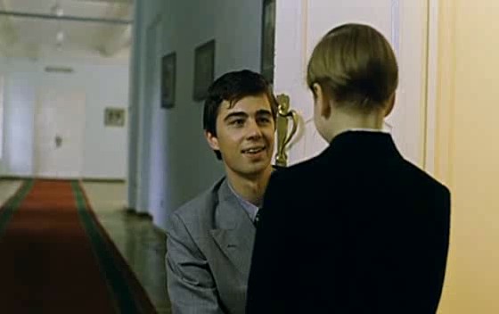 Данила Багров: а вы считаете его положительным героем?