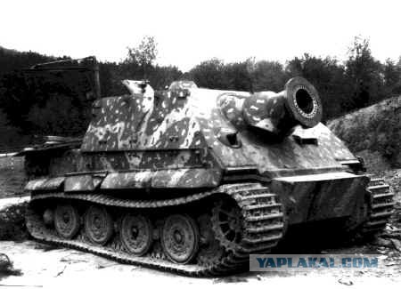 StuG III под кличкой "Гадюка", самая массовая в производстве с которой пришлось встретиться нашим дедам.