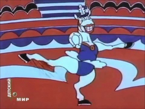 Ей плевать на каблуки - они ей не мешают!