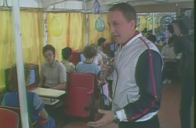 Чем можно было привлечь девчонку в 80-е.