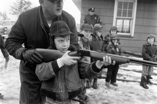 Оружие для первоклашки (17 фото)