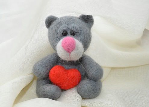 Игрушки из шерсти