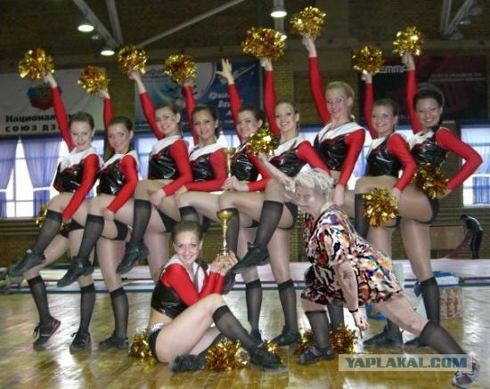 Школьники и полицай
