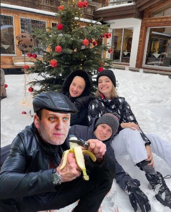 Новогоднее поздравление от никому неизвестного блогера