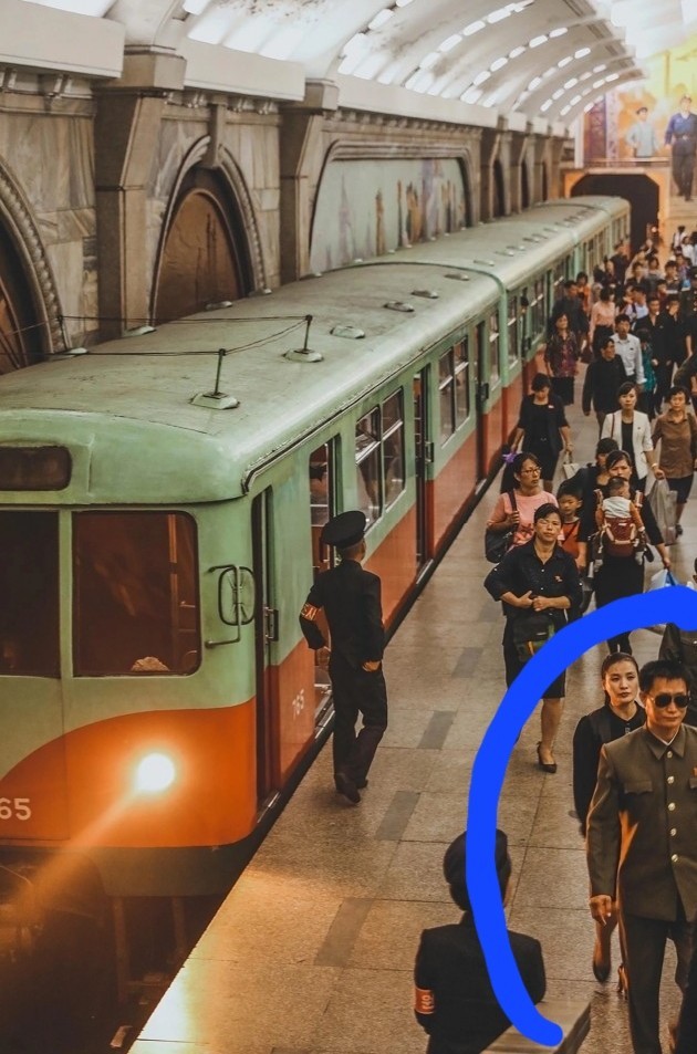 Фото подборка "Из жизни в КНДР".
