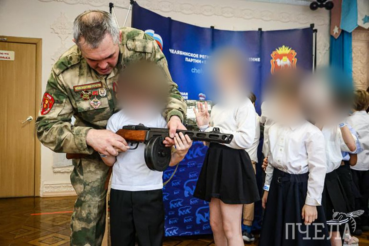 Смешной малыш из барбоскиных