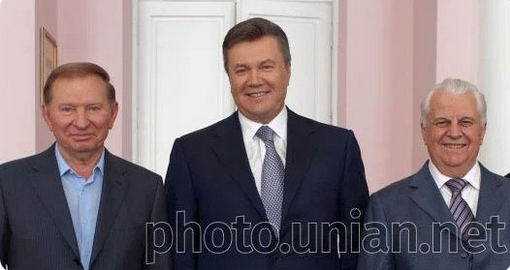 Украина ввела санкции против собственного экс-президента Петра Порошенко