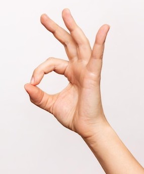 Я с тобой на "ты" не переходила!