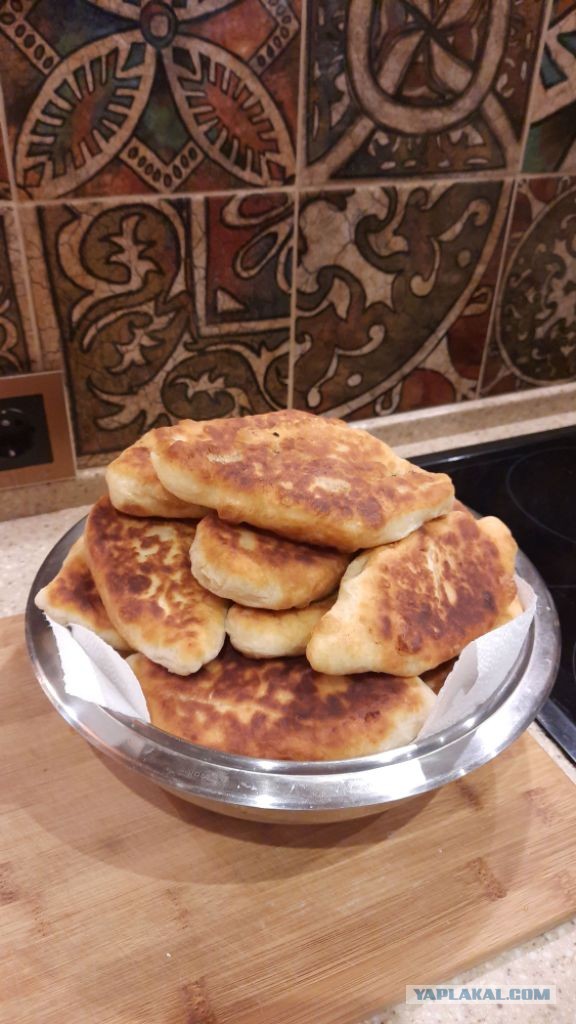 Пирожки жареные