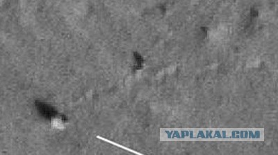 NASA: на Марсе и Луне движутся странные объекты