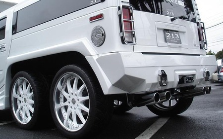 шестиколесный Hummer