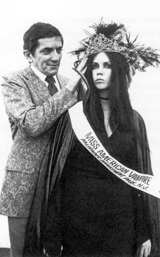 Просто старые фото - №LIV. Чёрно-белый мир