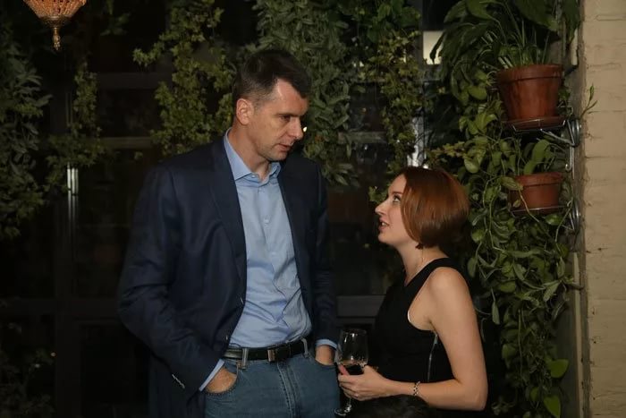 С кем встречался прохоров