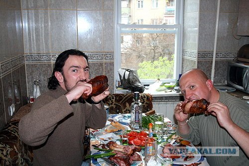 Встреча с другом, или как есть мясо дома.