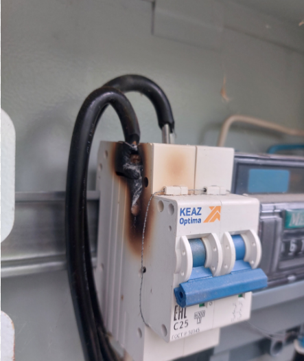 Будни электромонтёра