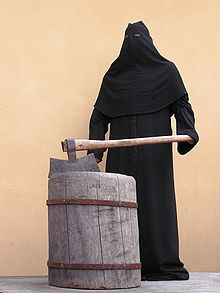 Убили молодую пару и веселятся!