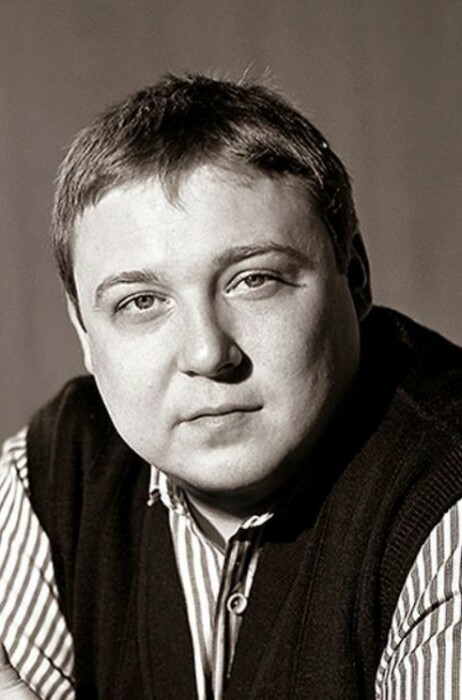 Оболгал себя за деньги, а вместе с весом потерял роли и самоуважение: Александр Семчев