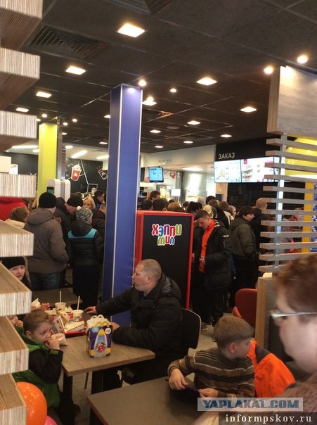 Открылся первый Макдональдс в Казахстане