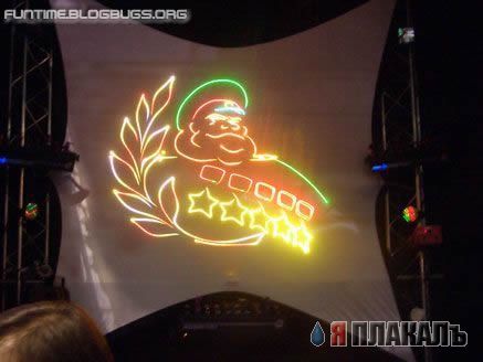 Лазерное шоу в париже