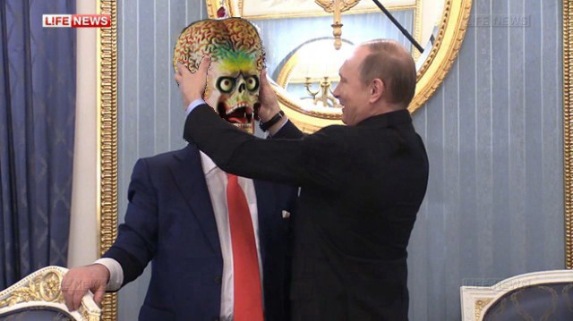 Где-то я его уже видел