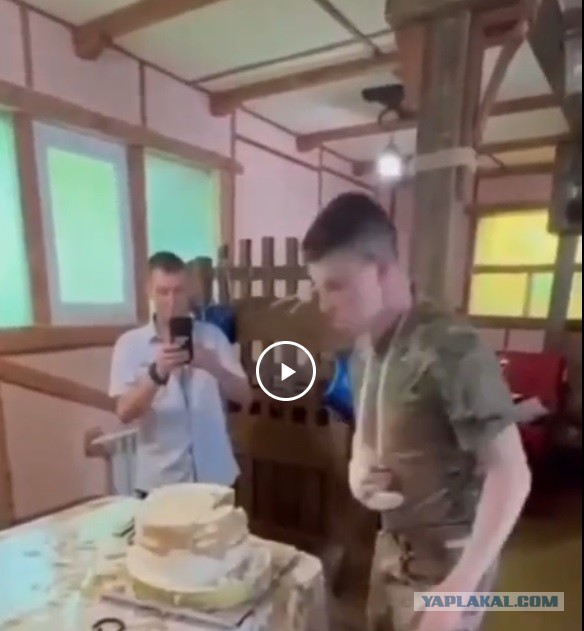 А глаз ты тоже на войне потерял?!