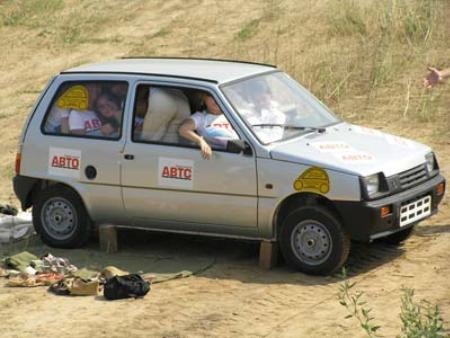 20 девушек в одной Оке