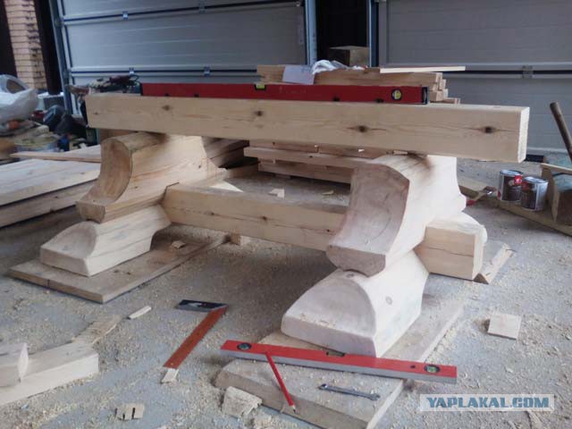 Пилим мебель из поленьев