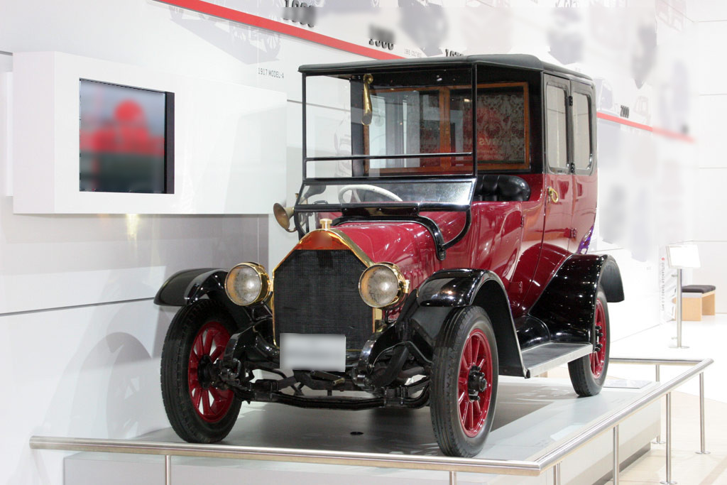 Машины 1 22. Mitsubishi model a 1917. Автомобиль Mitsubishi model a 1917. Первый автомобиль Mitsubishi model a 1917 года.. Model a Mitsubishi 1921.