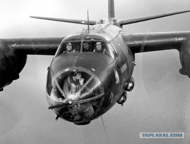 Прямое попадание из зенитки в бомбардировщик Б-26