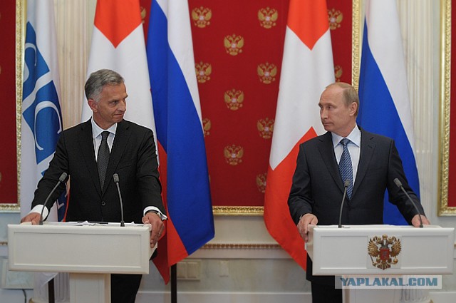 Россияне назвали минусы Путина: забыл о простых людях, не борется с коррупцией