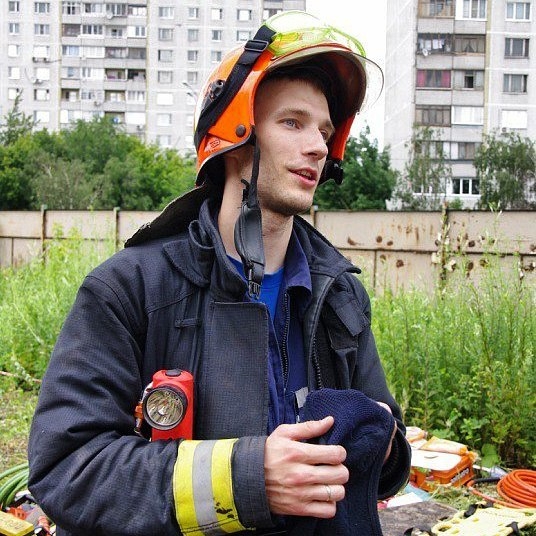 Пожарный Пётр Станкевич пожертвовал жизнью, чтобы вывести из огня шестерых людей