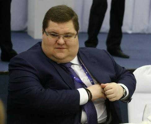 Быстро хапнул и ушёл, называется нашёл!