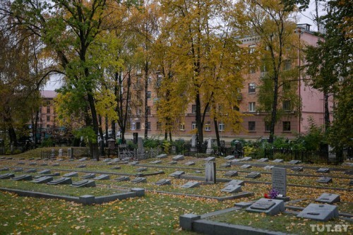 Телевизоры с видом на улицу начали устанавливать в автобусах Москвы.